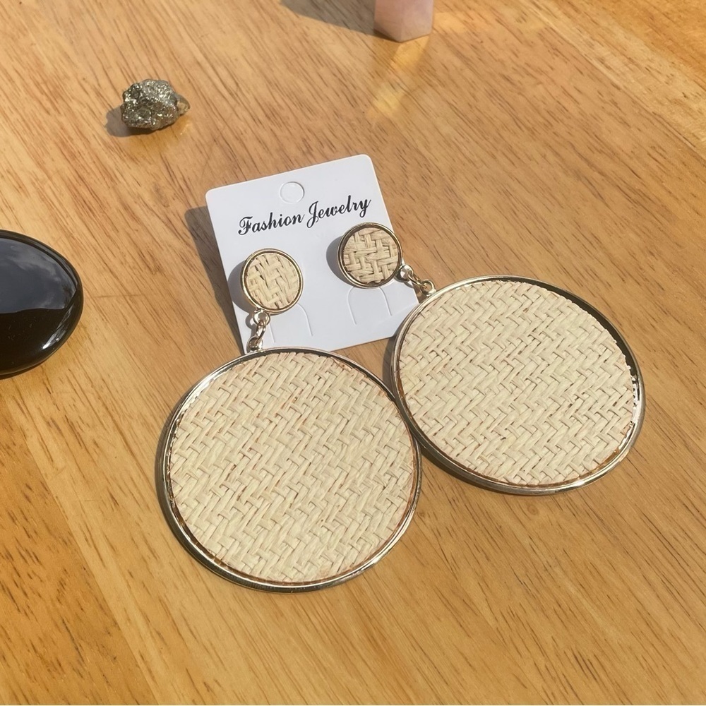 Two Circle Woven Drop Dangle Fashion Jewelry Earrings